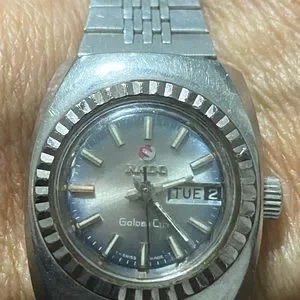 Vintage Rado ladies very nice but vintage. Wrist 6-7” Rado | Accessories | Vintage Rado Ladies Very Nice But  main image 2
